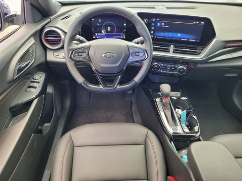 New 2026 Chevrolet Trax RS FWD image 8