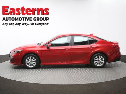 Used 2025 Toyota Camry SE FWD image 57