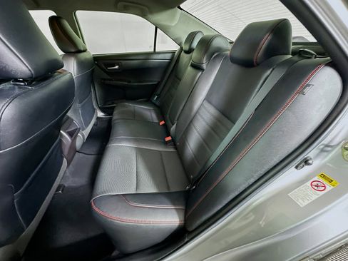 Used 2017 Toyota Camry SE FWD image 24