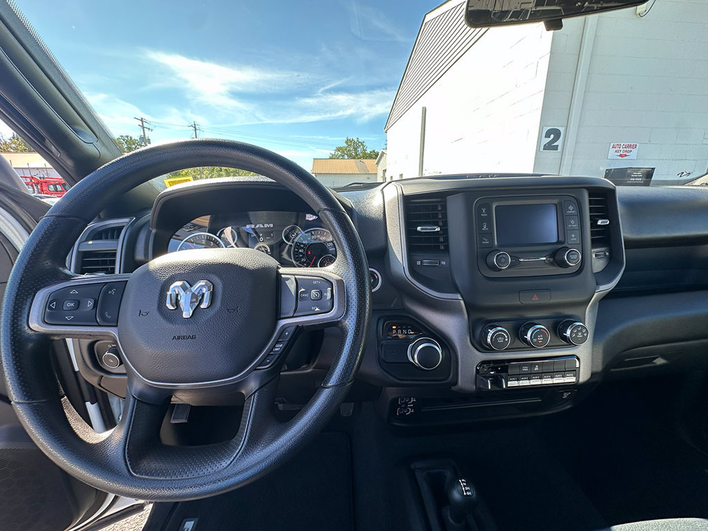 Used 2024 RAM 2500 Tradesman w/ Chrome Appearance Group AWD/4WD image 34