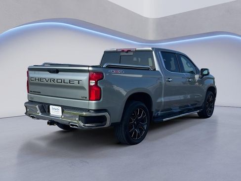 Used 2023 Chevrolet Silverado 1500 LTZ w/ LTZ Premium Package AWD/4WD image 6