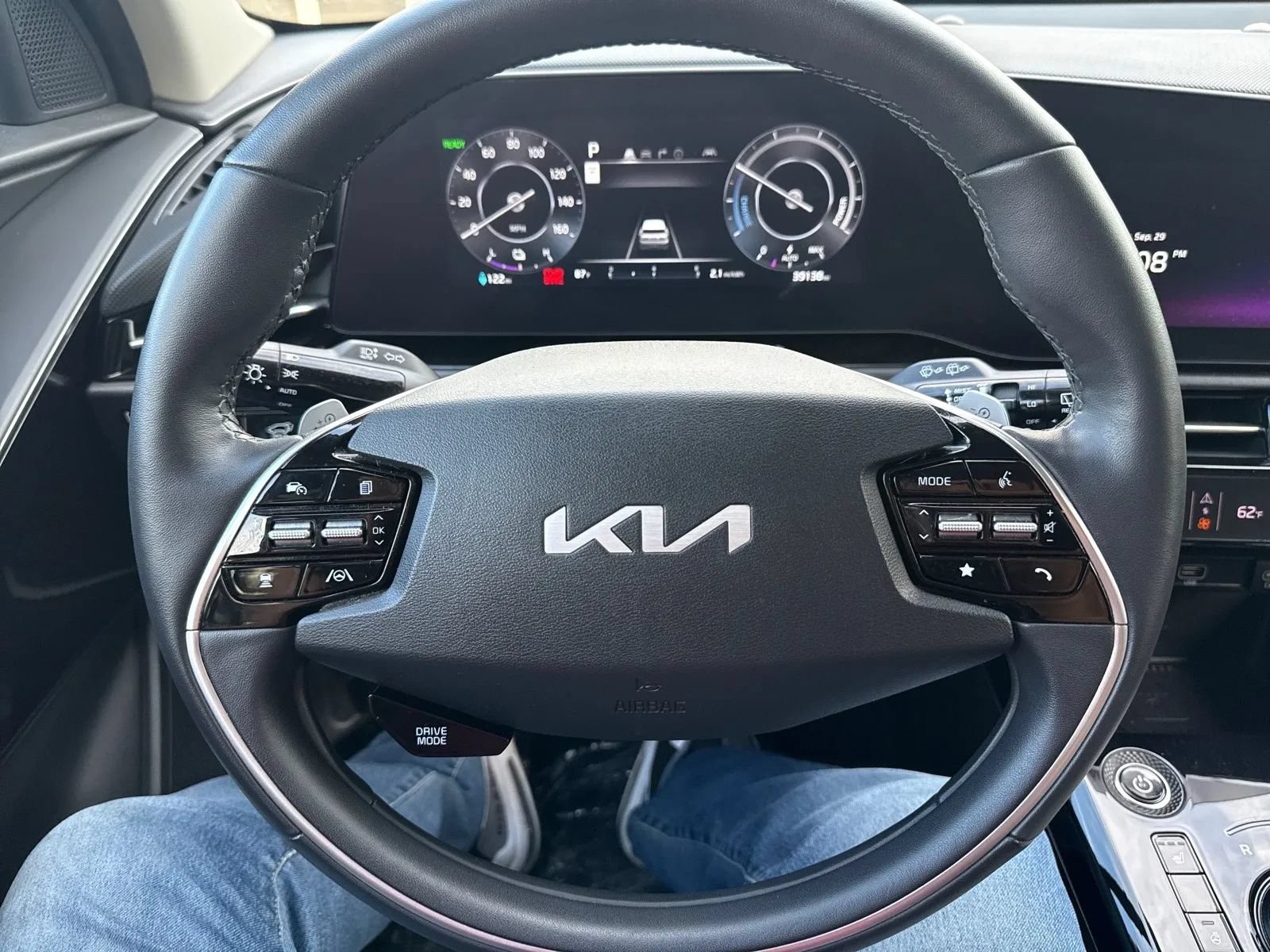 Used 2023 Kia Niro Wind w/ Wind Preserve Package FWD image 16