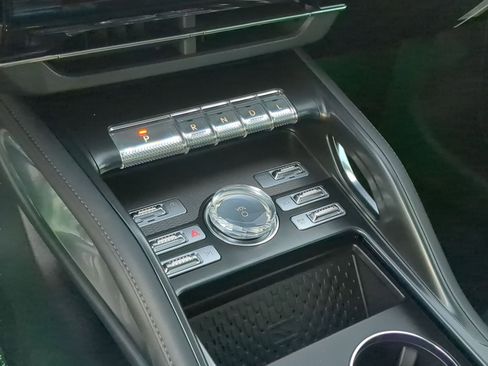 New 2026 Lincoln Nautilus Premier w/ Equipment Group 102A AWD/4WD image 19
