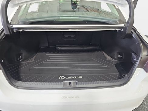 Used 2023 Lexus ES 250 w/ Protection Package (P2) AWD/4WD image 14