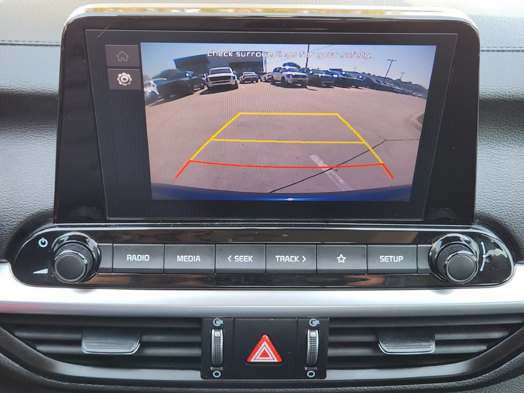 Used 2023 Kia Forte LXS w/ LXS Technology Package FWD image 8