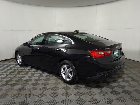 Used 2024 Chevrolet Malibu LS w/ Driver Confidence Package FWD image 3