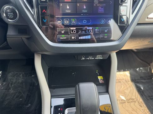 Used 2025 Subaru Forester Premium w/ Convenience Package #1 AWD/4WD image 29