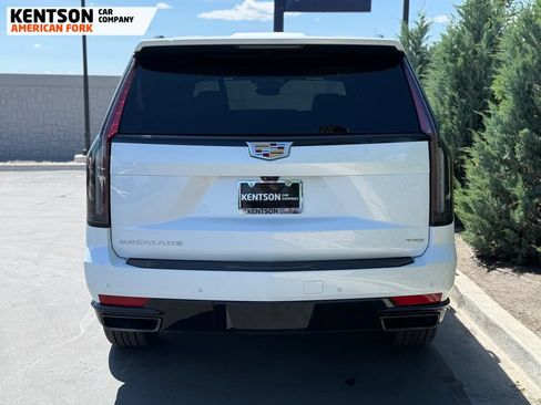 Used 2021 Cadillac Escalade Sport w/ Driver Assist Tech Package AWD/4WD image 6