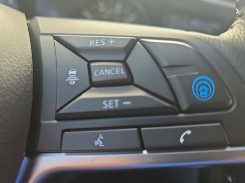 Used 2021 Nissan Rogue Sport SL w/ Premium Package FWD image 19