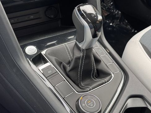 New 2025 Volkswagen Taos S image 22