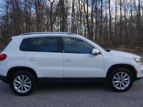 Used 2017 Volkswagen Tiguan Wolfsburg Edition FWD image 6