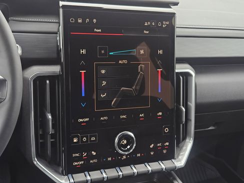 New 2026 GMC Acadia Elevation w/ Black Edition FWD image 19