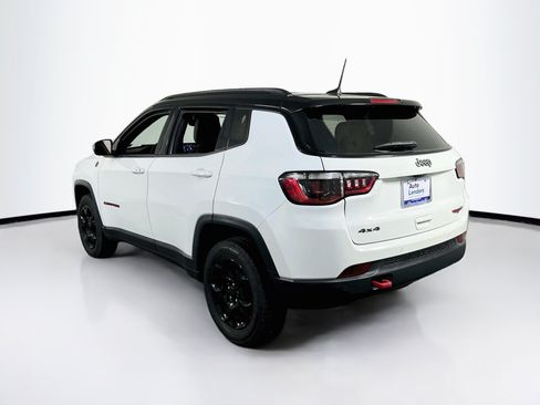 Used 2023 Jeep Compass Trailhawk AWD/4WD image 7