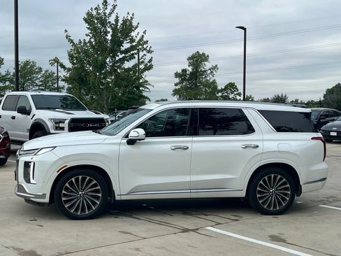 Used 2024 Hyundai Palisade Calligraphy FWD image 6