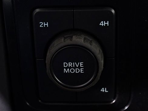 New 2025 Ford F550 4x4 Regular Cab Super Duty image 30