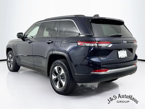 Used 2022 Jeep Grand Cherokee Limited 4xe AWD/4WD image 5