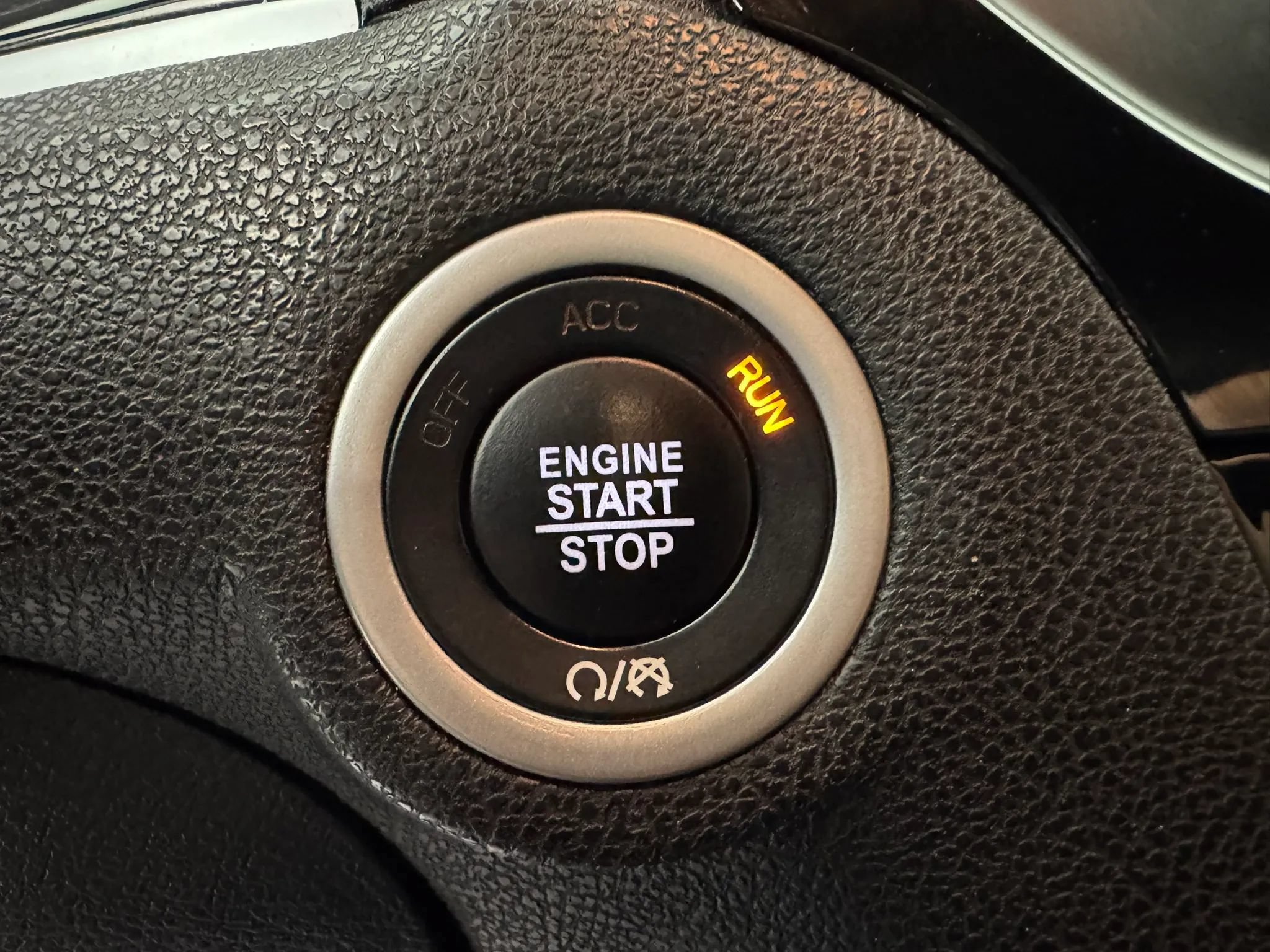 Used 2023 Chrysler 300 S RWD image 17
