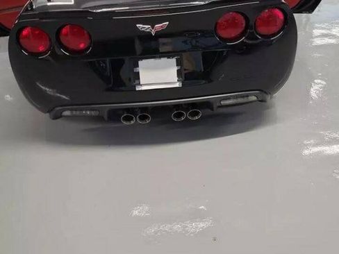 Used 2013 Chevrolet Corvette 427 w/ 1SB Preferred Equipment Group RWD image 16
