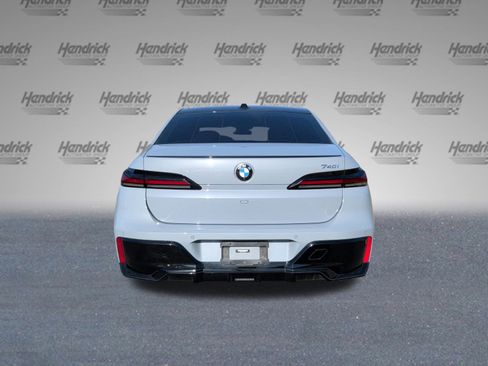 Certified 2023 BMW 740i 740i w/ Executive Package image 8