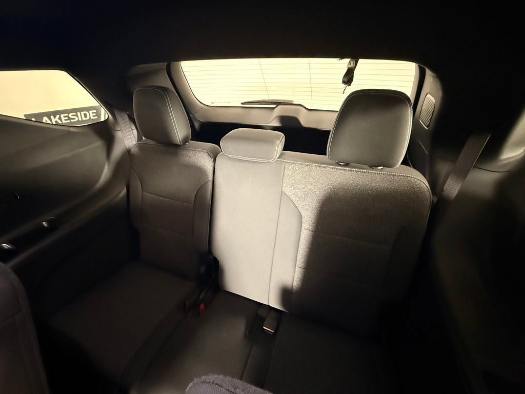 Used 2025 Chevrolet Traverse LT AWD/4WD image 45