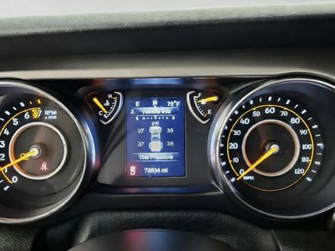 Used 2020 Jeep Gladiator Sport w/ Quick Order Package 24S AWD/4WD image 12