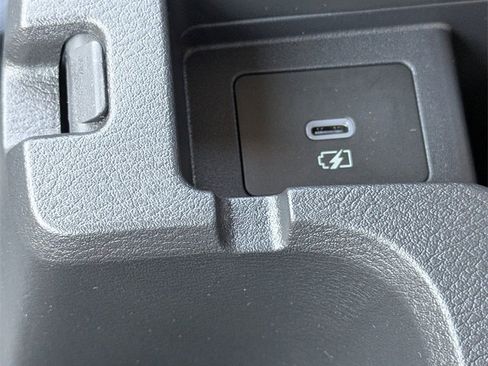 New 2025 Nissan Versa SV w/ Trunk Package image 21