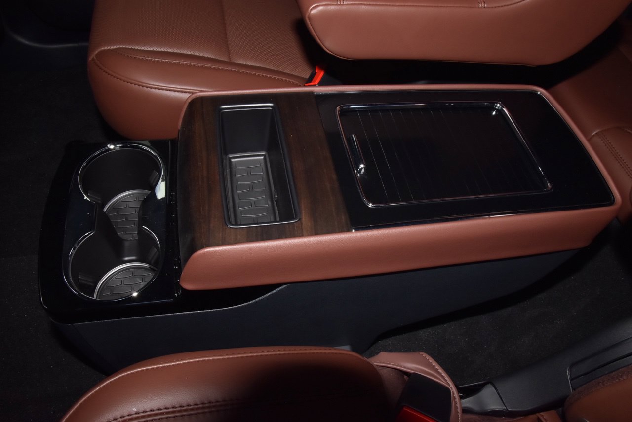 New 2027 Lincoln Aviator Reserve AWD/4WD image 20