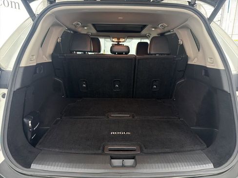 Used 2023 Nissan Rogue Platinum w/ Platinum Premium Package image 26