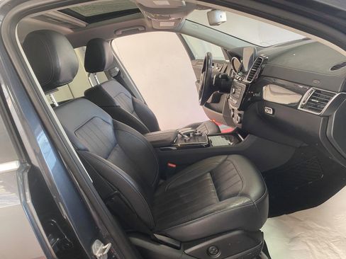 Used 2017 Mercedes-Benz GLS 450 4MATIC image 9