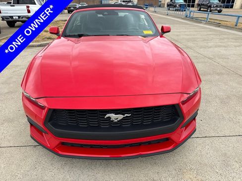 Used 2025 Ford Mustang Premium RWD image 2