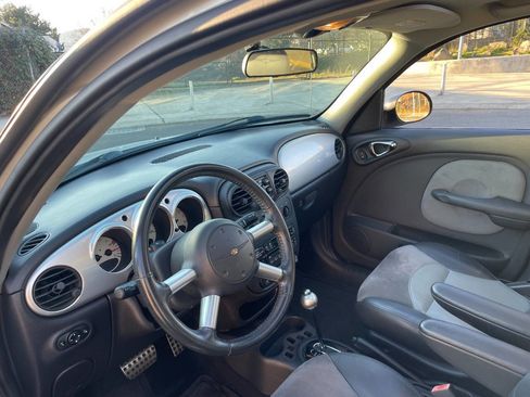 Used 2004 Chrysler PT Cruiser Limited image 12