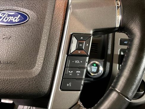 Used 2015 Ford Expedition EL Platinum RWD image 16