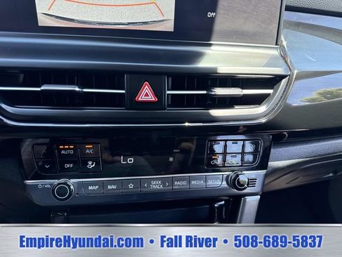 Used 2024 Kia Seltos S AWD/4WD image 23