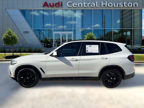 Used 2022 BMW X3 xDrive30i w/ Convenience Package image 2