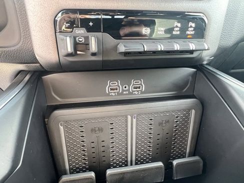 Used 2025 RAM 3500 Big Horn image 18