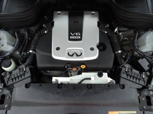 Used 2016 INFINITI QX50 AWD image 12