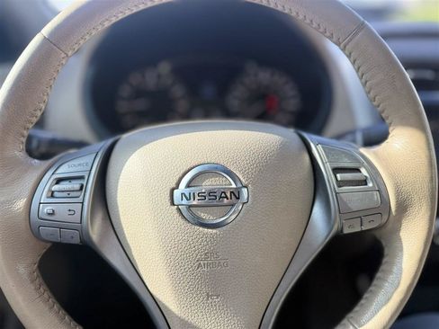 Used 2015 Nissan Altima 2.5 SL FWD image 18