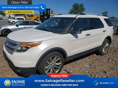 Used 2014 Ford Explorer XLT w/ Equipment Group 202A