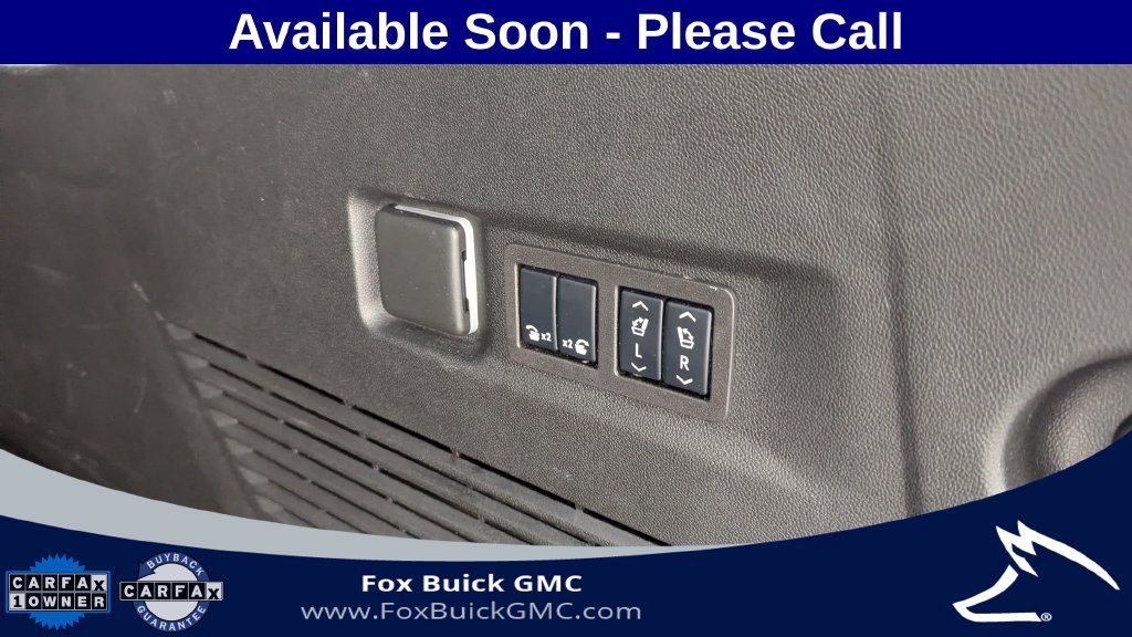 Used 2024 GMC Yukon XL SLT w/ SLT Luxury Package AWD/4WD image 33