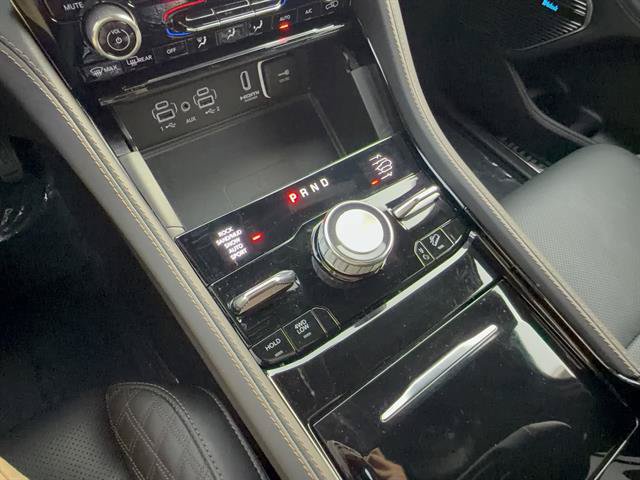 Used 2023 Jeep Grand Cherokee L Summit AWD/4WD image 20