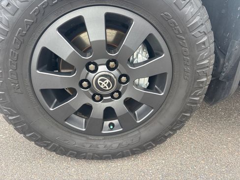 Used 2025 Toyota Land Cruiser AWD/4WD image 10