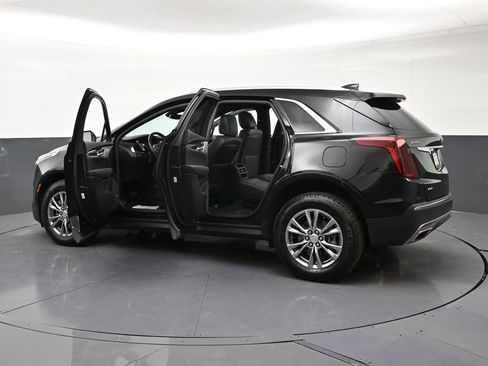 Used 2023 Cadillac XT5 Premium Luxury AWD/4WD image 35