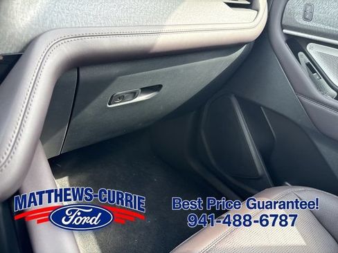 New 2026 Ford Explorer Platinum RWD image 25