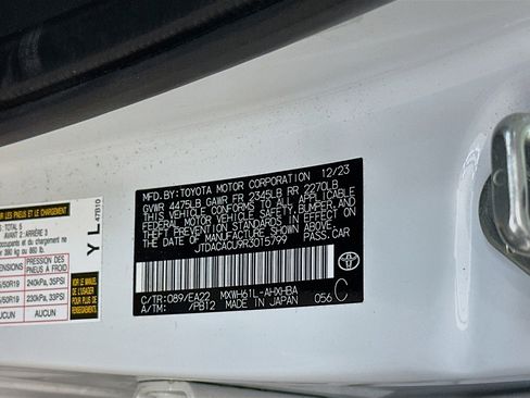 Used 2024 Toyota Prius Prime Premium image 12