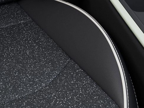 New 2025 Kia K4 GT-Line image 24