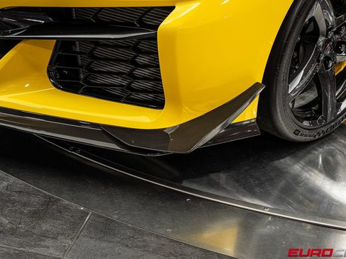 Used 2026 Chevrolet Corvette Z06 RWD image 16
