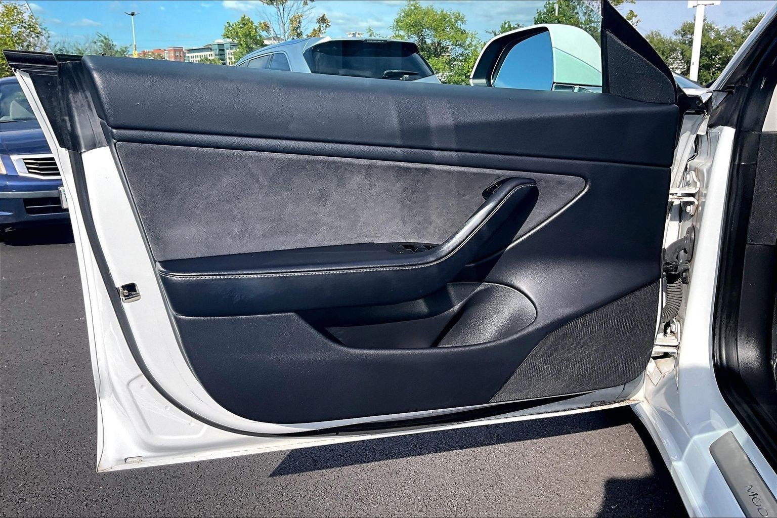 Used 2020 Tesla Model 3 Long Range AWD/4WD image 20