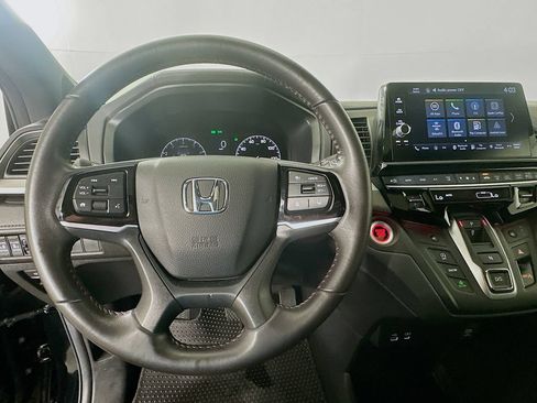Used 2025 Honda Odyssey Sport-L image 11