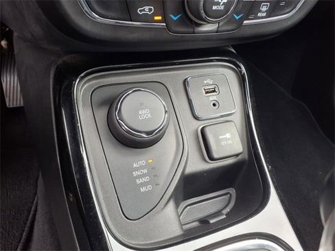 Used 2019 Jeep Compass Limited w/ Safety & Security Group image 20