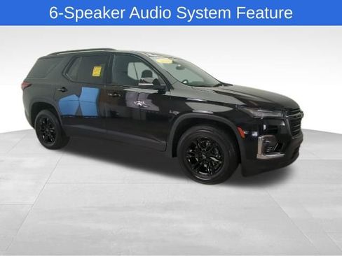 Used 2023 Chevrolet Traverse LT w/ Midnight/Sport Edition image 9